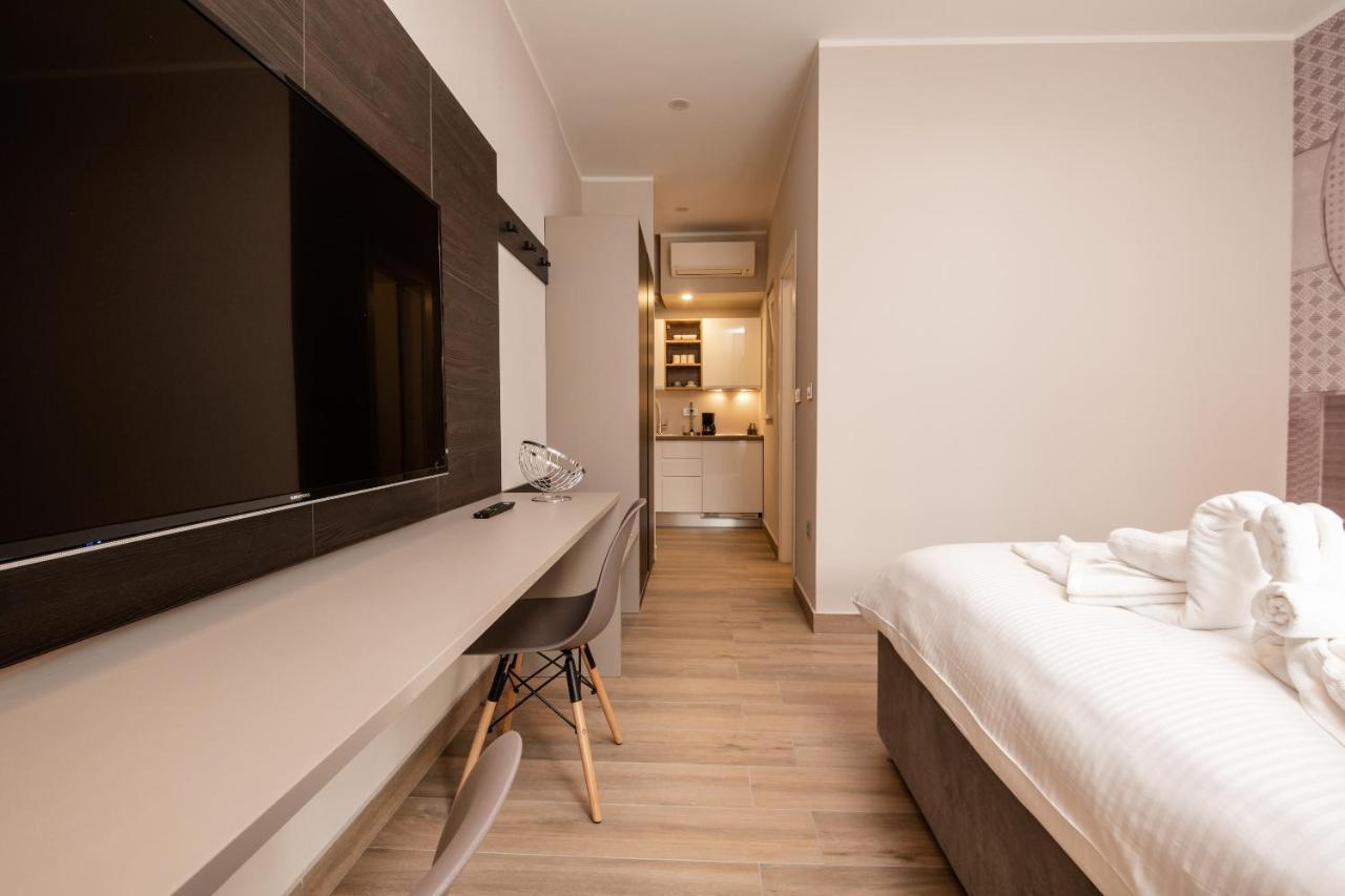 Deluxe Apartments & Rooms Revis غييكا المظهر الخارجي الصورة