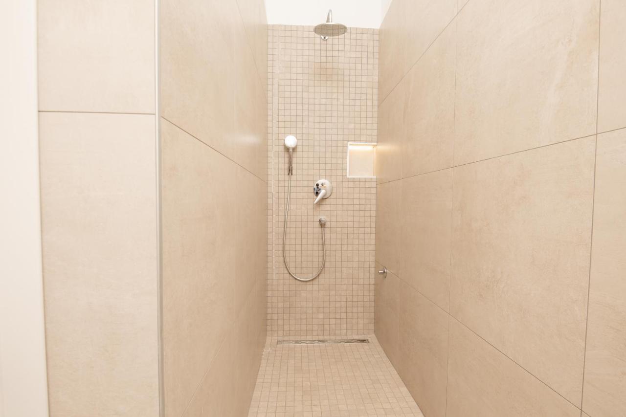Deluxe Apartments & Rooms Revis غييكا المظهر الخارجي الصورة