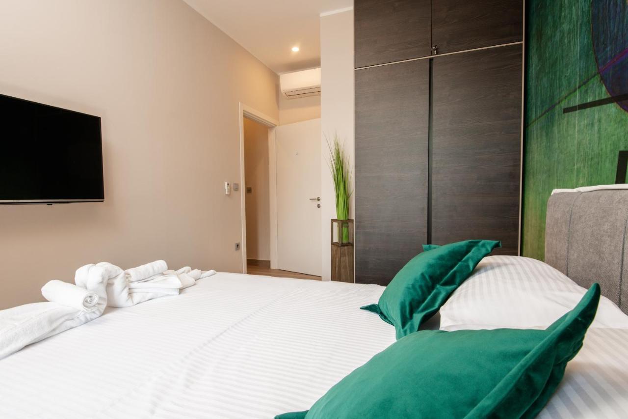 Deluxe Apartments & Rooms Revis غييكا المظهر الخارجي الصورة
